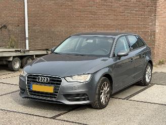 Audi A3 1.6 TDI AUTOMAAT EURO 6 picture 2