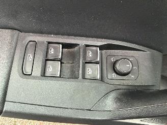 Seat Leon 1.5 eTSI FR AUTOMAAT picture 20