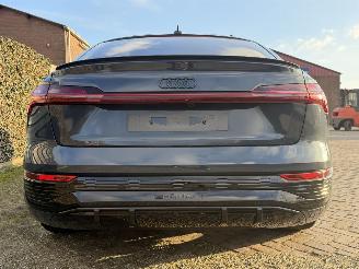 Audi SQ8 QUATTRO SPORTBACK E TRON 370 KW picture 8