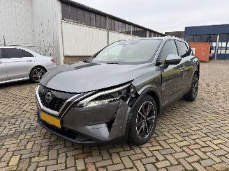 Vaurioauto  passenger cars Nissan Qashqai 1.5 Tekna plus automaat 2022/1