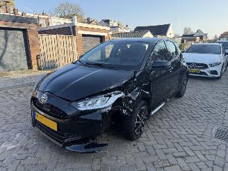 uszkodzony samochody osobowe Toyota Yaris YARIS HYBRID 1.5 67KW AUTOMAAT 2021/1