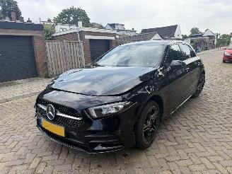 Unfallwagen Mercedes A-klasse A200 AMG AUTOMAAT 2019/1