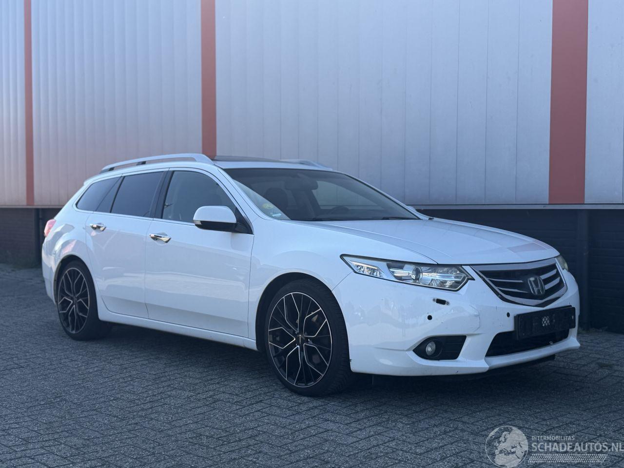 Honda Accord TOURER 2.2 i-DTEC Executive
