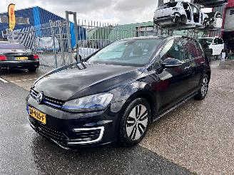 Damaged car Volkswagen Golf 1.4 TSI / GTE 2016/11