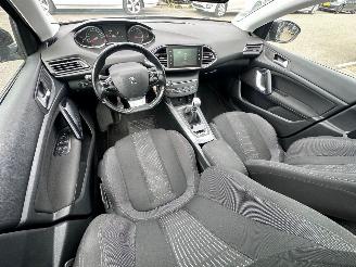 Peugeot 308 1.2 PURETECH ALLURE / PANO picture 7