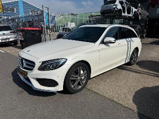Vaurioauto  passenger cars Mercedes C-klasse 350e / AMG / LEER / 2015/7