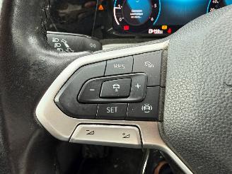 Volkswagen Golf 2.0 TDI picture 11
