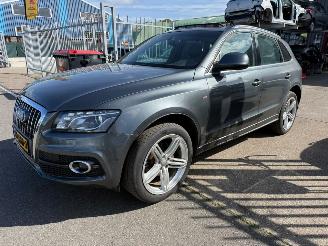 damaged passenger cars Audi Q5 2.0 TFSI QUATTRO S LINE / AUTOM 2012/5