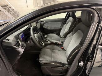 Renault Clio  picture 10