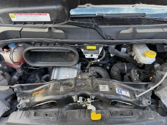 Peugeot Boxer AUTOMATIC picture 19