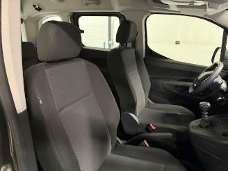 Peugeot Rifter  picture 11