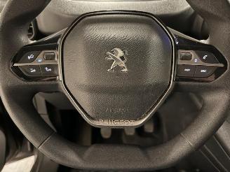 Peugeot Rifter  picture 18