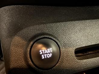 Renault Captur  picture 14