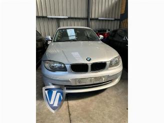 Salvage car BMW 1-serie 1 serie (E81), Hatchback 3-drs, 2006 / 2012 116i 2.0 16V 2010/5