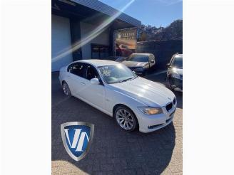 Sloopauto BMW 3-serie 3 serie (E90), Sedan, 2005 / 2011 318i 16V 2010/11