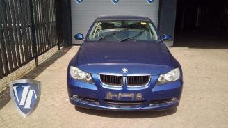 Salvage car BMW 3-serie 3 serie (E90), Sedan, 2005 / 2011 318i 16V 2006