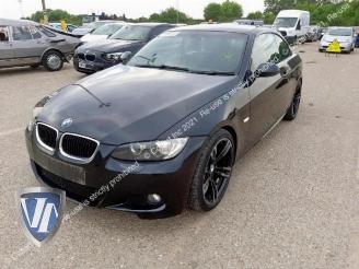Salvage car BMW 3-serie 3 serie (E93), Cabrio, 2006 / 2013 320i 16V 2007/10
