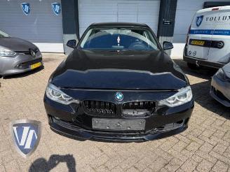  BMW 3-serie 3 serie (F30), Sedan, 2011 / 2018 320i 2.0 16V 2012/6