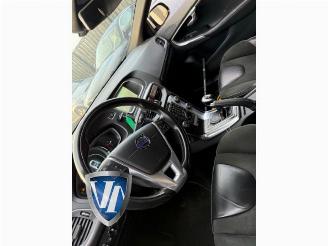 Volvo V-40 V40 (MV), Hatchback 5-drs, 2012 / 2019 2.0 D4 16V picture 5