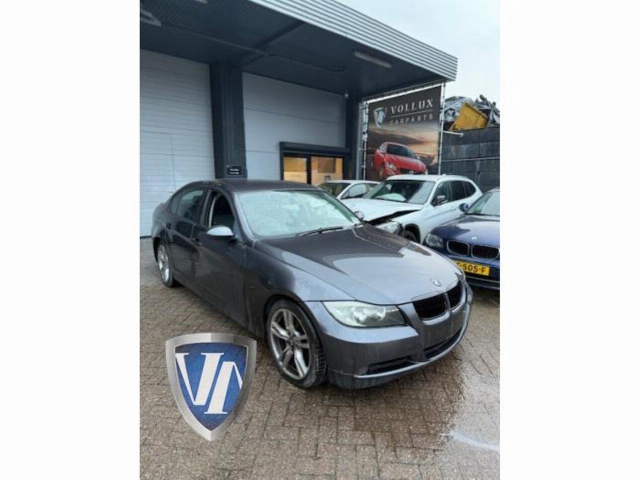 BMW 3-serie 3 serie (E90), Sedan, 2005 / 2011 318i 16V