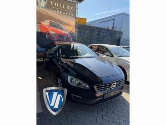 Auto da rottamare Volvo V-60 V60 I (FW/GW), Combi, 2010 / 2018 2.0 D4 16V 2014/9