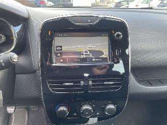 Renault Clio 1.5 dci stadion picture 11