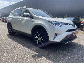 Voiture accidenté Toyota Rav-4 2.5 hybrid 2017/1