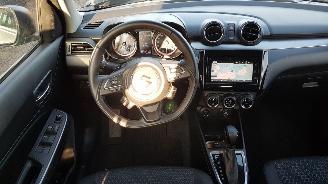 Suzuki Swift AUTOMAAT picture 9