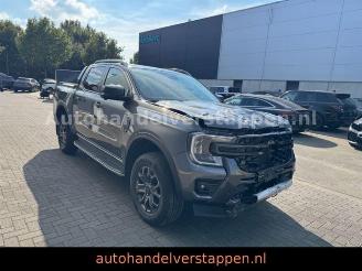 Schadeauto Ford Ranger Wildtrak e-4WD D-Kabine Auto Leder 360cam 2024/12