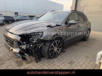 Porsche Cayenne E-Hybrid Exclusive Design Matric ACC picture 7
