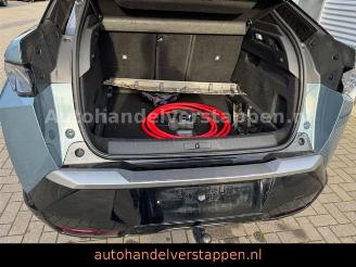 Peugeot 3008 Elek 210 GT Pano Leder LED AHK picture 19