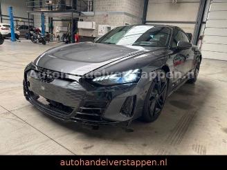 krockskadad bil auto Audi Xceed  2023/4