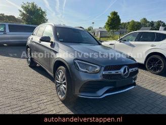 Voiture accidenté Mercedes GLC 300e 235KW 4Matic AMG Sport 2021/9