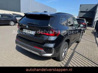 uszkodzony samochody osobowe BMW X1 25e xDrive 180KW Aut Premium-Paket LED 2024/11