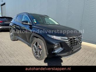 damaged passenger cars Hyundai Tucson 1.6 T-GDI 132kW 48V SHINE DCT 4WD 2022/10