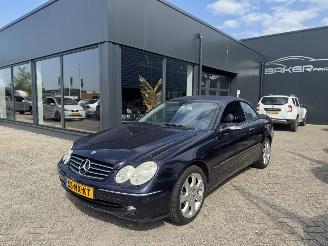 skadebil auto Mercedes CLK Mercedes CLK-klasse Cabrio 240 Avantgarde 2004/3