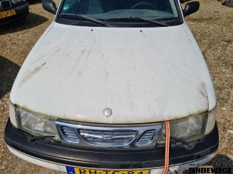 Saab 900 900 II, Hatchback 5-drs, 1993 / 1998 2.0 i,Si 16V picture 20