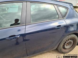 Opel Astra Astra J (PC6/PD6/PE6/PF6), Hatchback 5-drs, 2009 / 2015 1.6 16V Ecotec picture 12