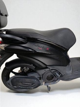 Piaggio  LIBERTY MODEL ABS picture 17