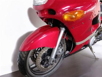 Kawasaki ZZ - R 600  picture 23