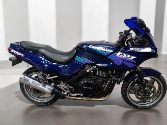 Uttjänta bilar auto Kawasaki  GPZ 1995/6