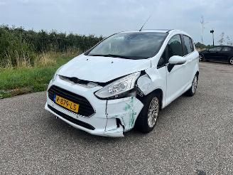 skadebil auto Ford B-Max 1.0 Ecoboost Titanium 2014/4