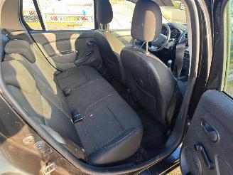 Dacia Logan MCV 0.9 TCe S&S Lauréate 2016 mooie nette auto picture 10