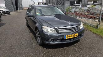  Mercedes C-klasse 200 Kombi Elegance nette goed rijdende auto weinig schade! 2008/1