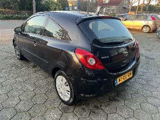 Opel Corsa 1.2 16V Enjoy picture 3