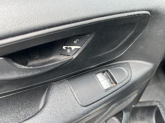 Mercedes Vito 109 CDI Lang 2015 picture 9