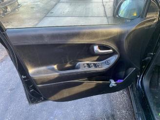 Kia Picanto Picanto (TA), Hatchback, 2011 / 2017 1.0 12V picture 15