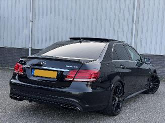 Mercedes E-klasse E63 AMG 4 MATIC PANO/FULL OPTION picture 4