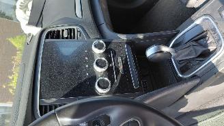 Unfallwagen Renault Mégane 1.3 tce  103kw  automaat   140pk  navi clima 2022/1