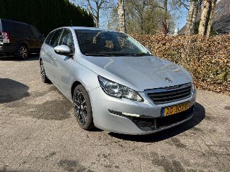 Peugeot 308 1.6 HDI LEER NAVI picture 2
